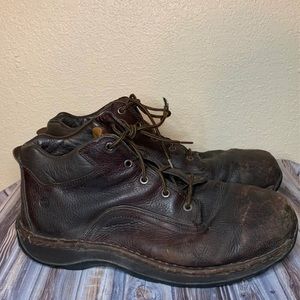Red wing shoes steel toe boots.